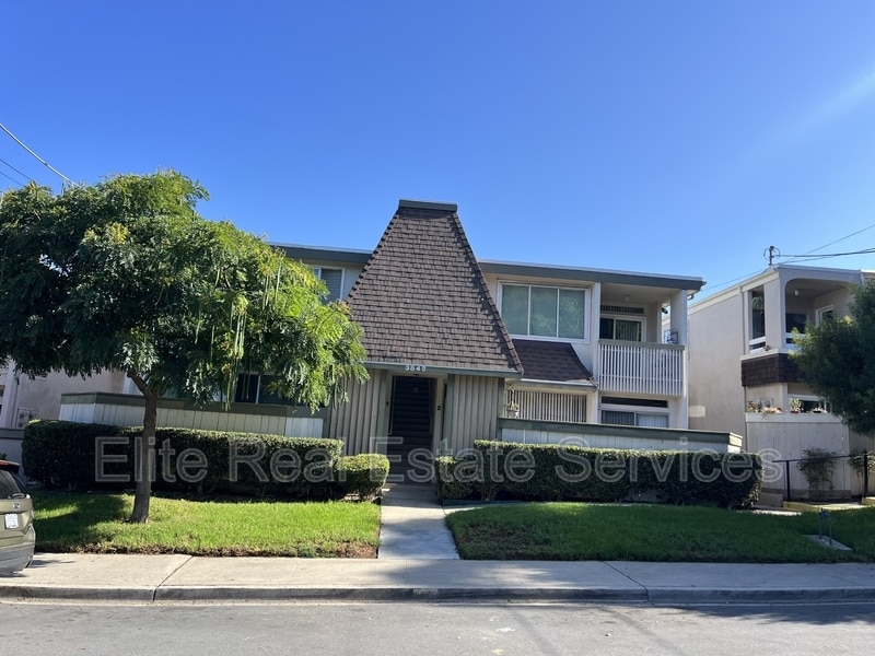 3842 Basilone St in San Diego, CA - Building Photo