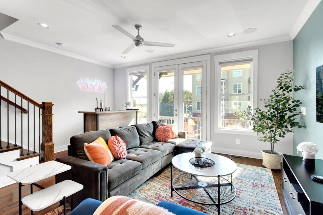 1815 Ridley Blvd in Nashville, TN - Building Photo