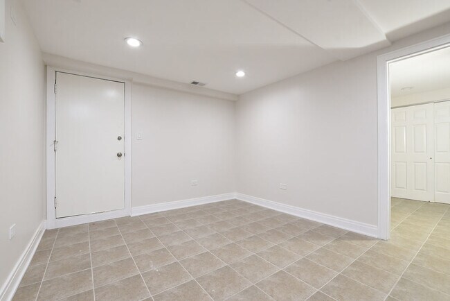 4248 N Damen Ave in Chicago, IL - Building Photo - Building Photo