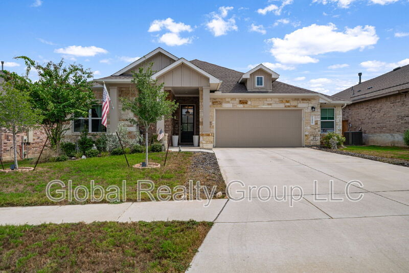 2227 Quince Ave in New Braunfels, TX - Building Photo