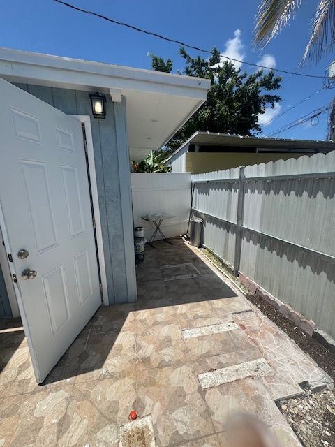 10011 SW 164th St in Miami, FL - Building Photo - Building Photo