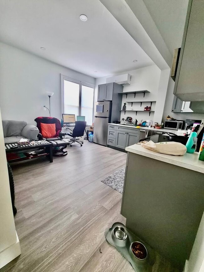 114 Church St in Moncton, NB - Building Photo - Building Photo