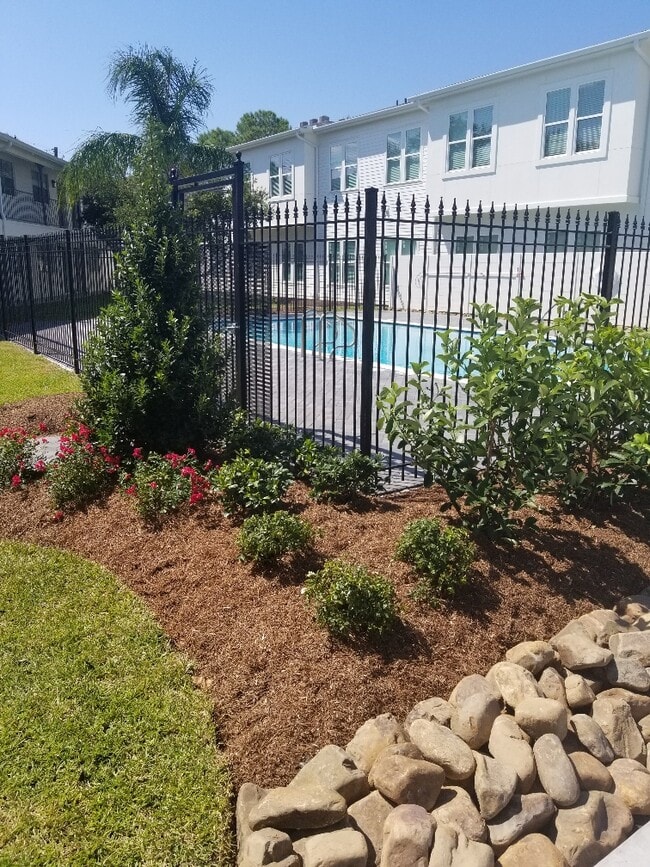 Avenue Walk Apartments