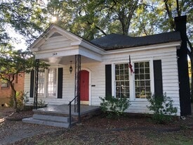 2819 Hazel St in Texarkana, TX - Building Photo