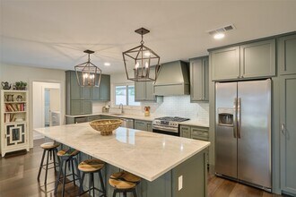 5526 Lincrest Ln in Houston, TX - Building Photo - Building Photo