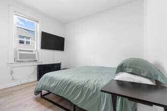 4308 Grand Ave in North Bergen, NJ - Building Photo - Building Photo