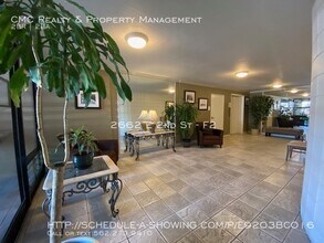 2662 2nd St-Unit -F2 in Long Beach, CA - Building Photo - Building Photo