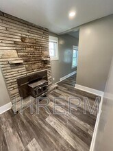 172 S Franklin St in Delaware, OH - Building Photo - Building Photo
