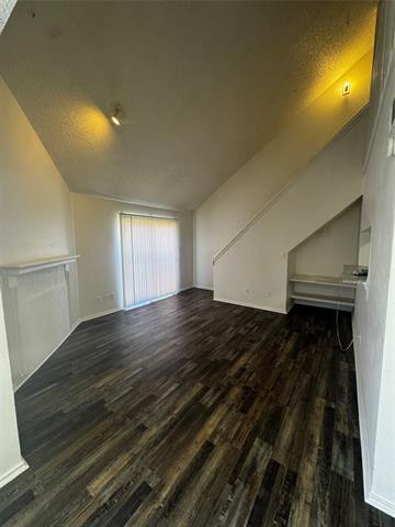 property at 3524 W Buckingham Rd