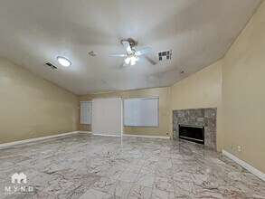 1709 Night Shadow Ave in North Las Vegas, NV - Building Photo - Building Photo
