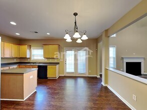6563 Brandemere Way in Austell, GA - Building Photo - Building Photo