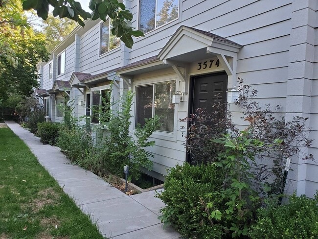 property at 3574 Broadway
