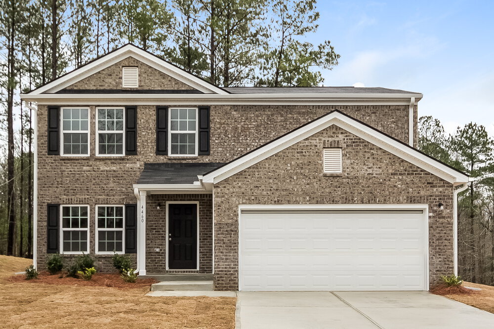 4460 Luke Way in Ellenwood, GA - Building Photo