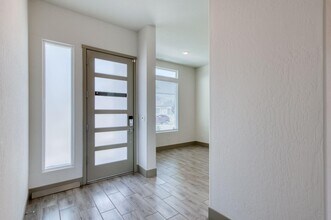 860 Spg St W in Madera, CA - Building Photo - Building Photo