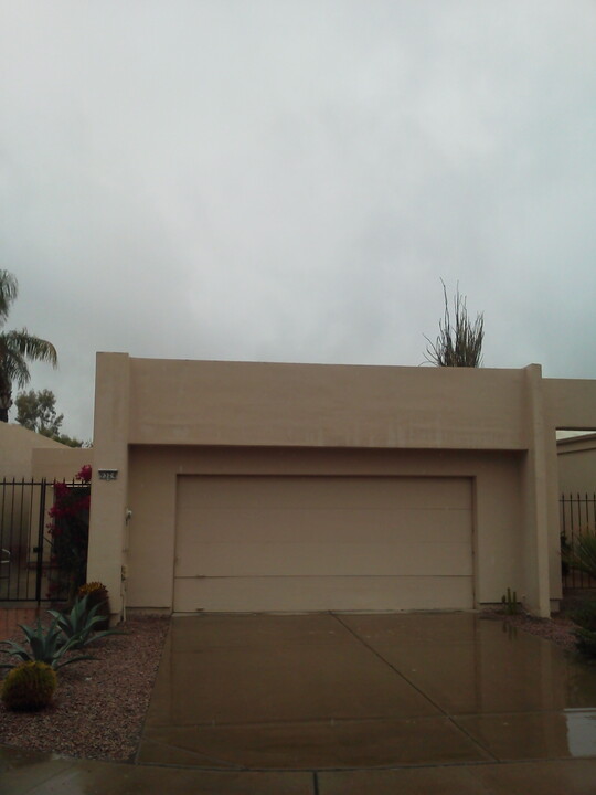 9324 N 87th Way in Scottsdale, AZ - Building Photo