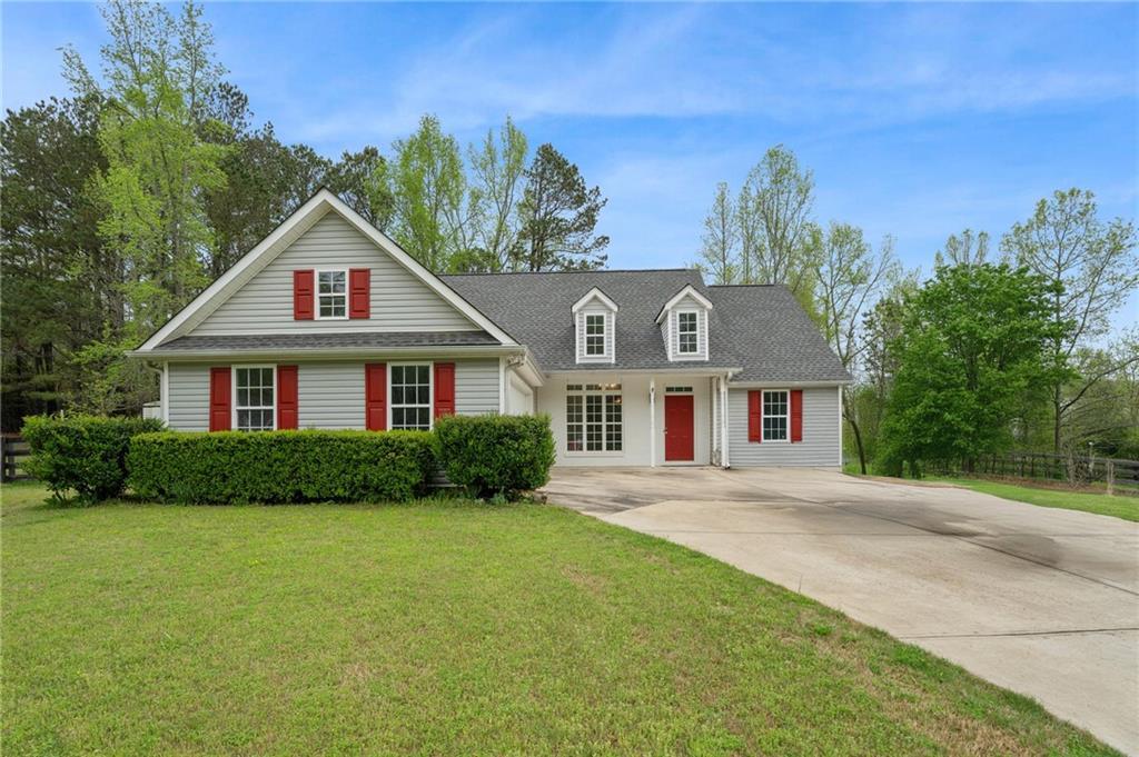 6640 Autumn Hills Dr in Cumming, GA - Building Photo