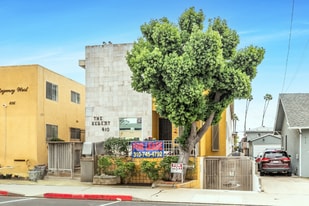 410 W Regent St in Inglewood, CA - Building Photo