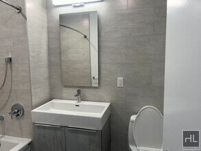 NORTHERN BOULEVARD in Queens, NY - Building Photo - Building Photo