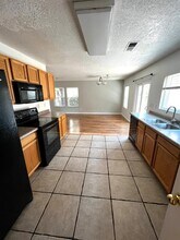 4353 Altura Vista Ln NE in Albuquerque, NM - Building Photo - Building Photo
