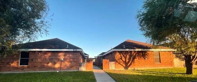 910 Fort Hood Ave, Unit 4