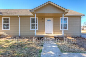 914 Rockwood Ave in Mounds, OK - Building Photo - Building Photo