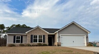 213 Willis Wy in Statesboro, GA - Building Photo