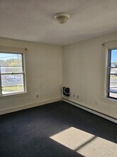 308 Hollis St, Unit 3 in Framingham, MA - Building Photo - Building Photo