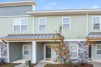 304 High Grv Wy in Columbia, SC - Building Photo - Building Photo