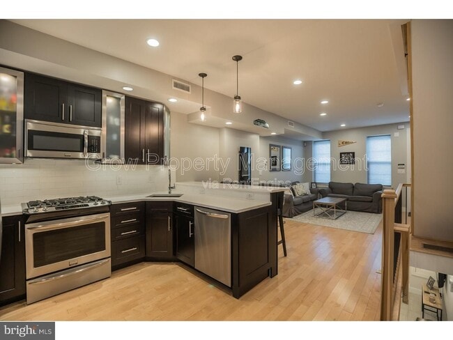 property at 533 Manton St