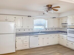 734 John F. Kennedy Blvd in Bayonne, NJ - Building Photo - Building Photo