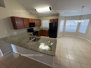 391 Vitorio St in Punta Gorda, FL - Foto de edificio - Building Photo