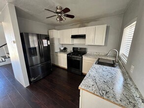 1029 13th St in Wasco, CA - Building Photo - Building Photo