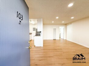 6612 Sylmar Ave in Los Angeles, CA - Building Photo - Building Photo