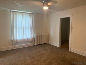 1070 Luzerne St in Johnstown, PA - Building Photo - Building Photo