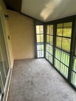 2716 Hidden Lake Blvd in Sarasota, FL - Building Photo