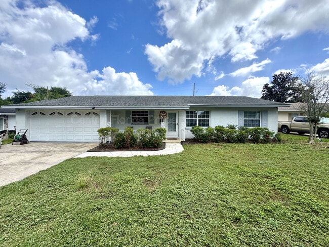 903 Marscastle Ave