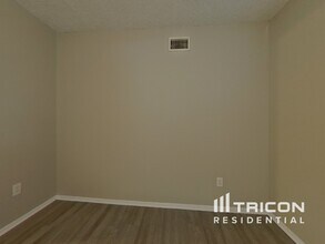 1539 Sherwood St in Clearwater, FL - Building Photo - Building Photo
