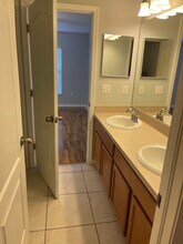 4152 Winding Vine Dr in Lakeland, FL - Building Photo - Building Photo