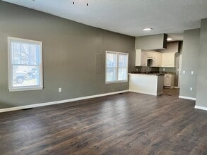 1003 W 5th St in Corbin, KY - Building Photo - Building Photo