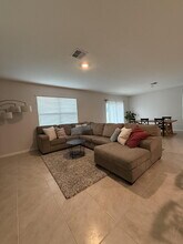 2099 Tay Wes Dr in St. Cloud, FL - Building Photo - Building Photo