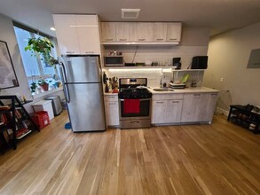 202 Clifton Pl, Unit 2B in Brooklyn, NY - Building Photo - Building Photo