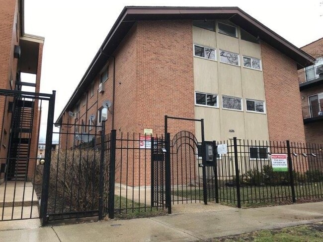 property at 1626 W Estes Ave