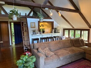 404 Nettleton Hollow Rd in Washington, CT - Building Photo - Building Photo