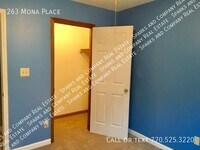 263 Mona Pl photo'