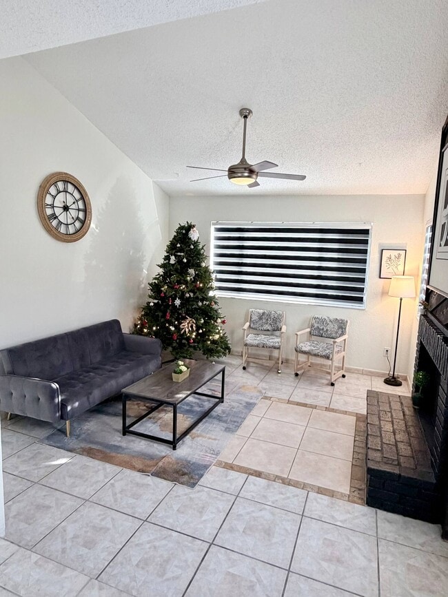 8453 Mattituck Cir in Orlando, FL - Building Photo - Building Photo