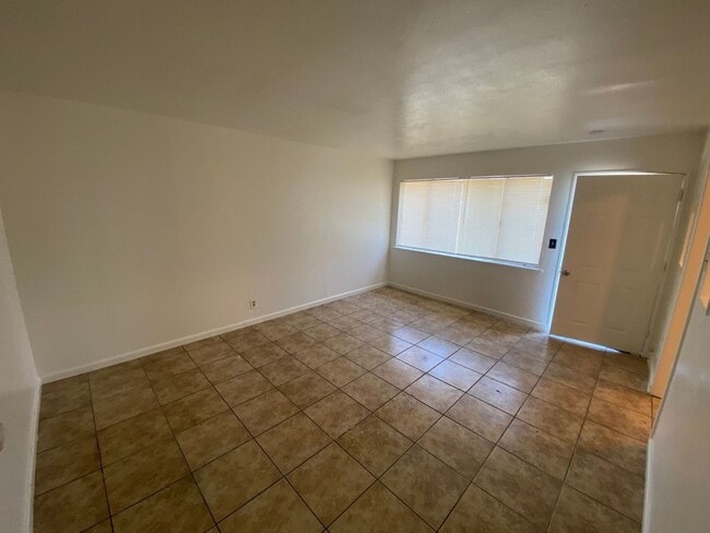 4348 E Fairfax Ave in Fresno, CA - Building Photo - Building Photo