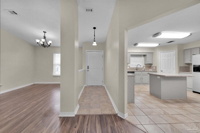 9033 Bluebay Ln in Pensacola, FL - Building Photo - Building Photo