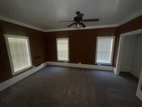 1836 Pearl St in Nacogdoches, TX - Building Photo - Building Photo