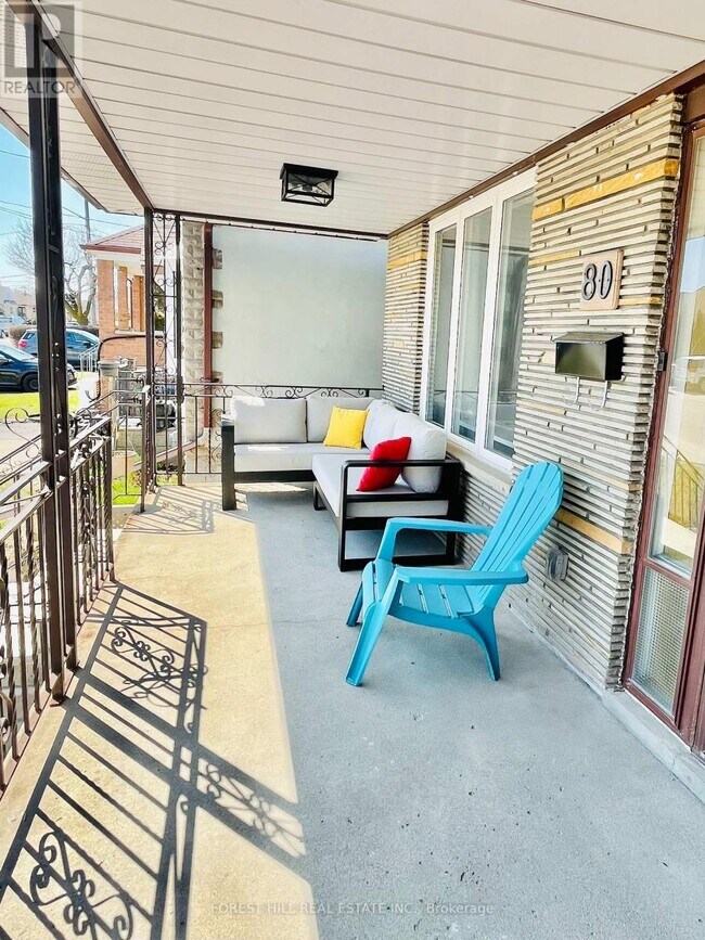 80 Belgravia Ave in Toronto, ON - Building Photo - Building Photo