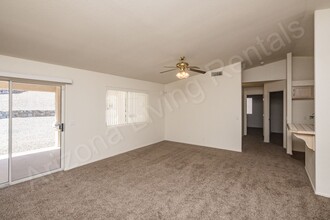 2980 Amigo Dr in Lake Havasu City, AZ - Building Photo - Building Photo